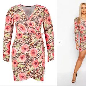 BOOHOO - PLUS FLORAL ANIMAL PLUNGE WRAP DRESS - US Size: 24